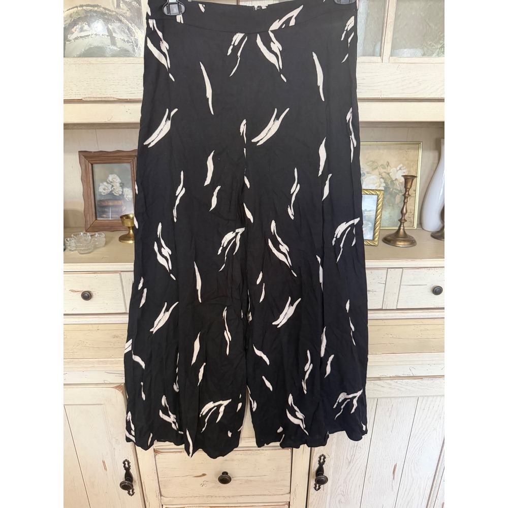 Lush Blue Door Boutique Black White Abstract Print Wide Leg Pants Medium NWT